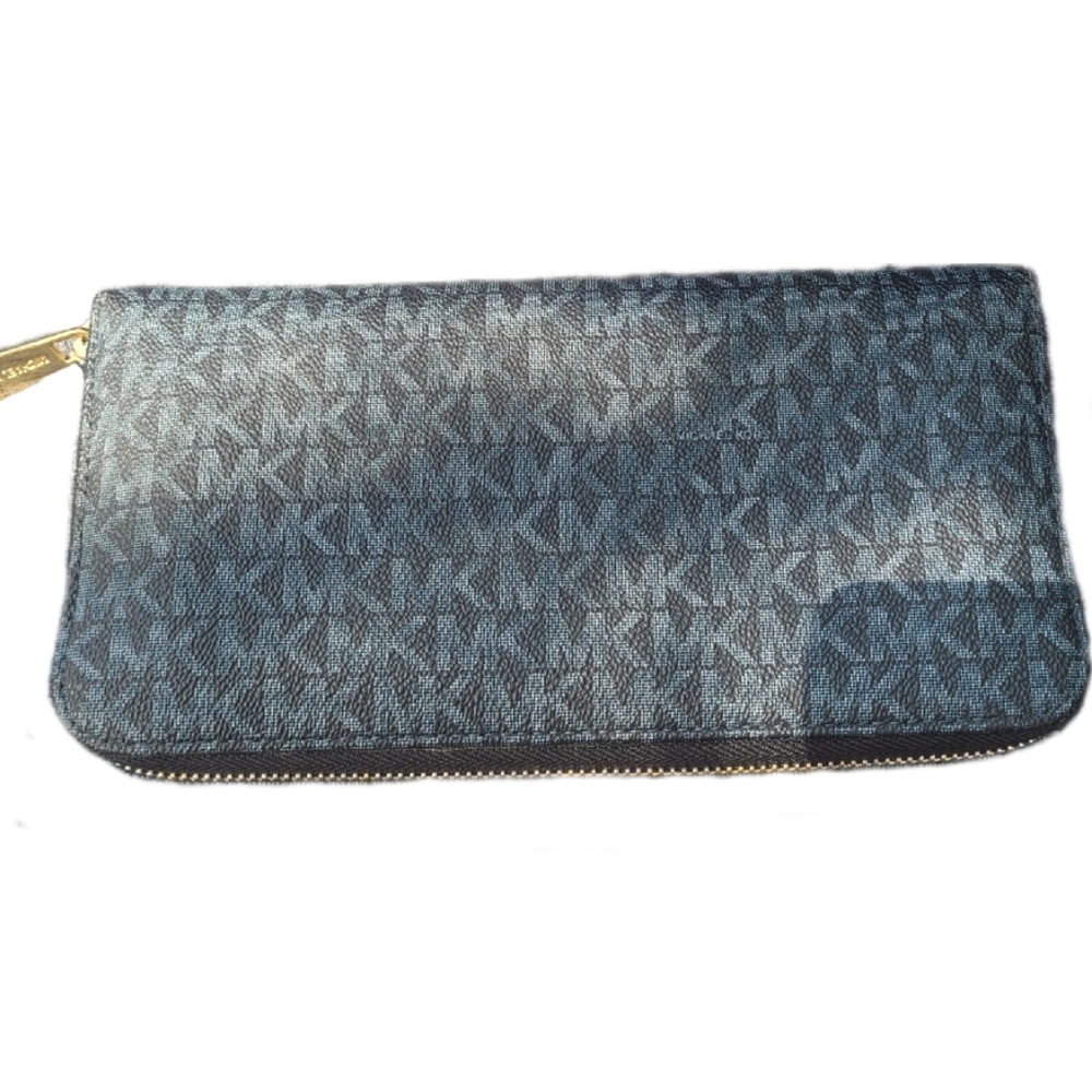 Michael Kors Jet Set Travel XL Zip Around Wallet 35H8GTVT1B